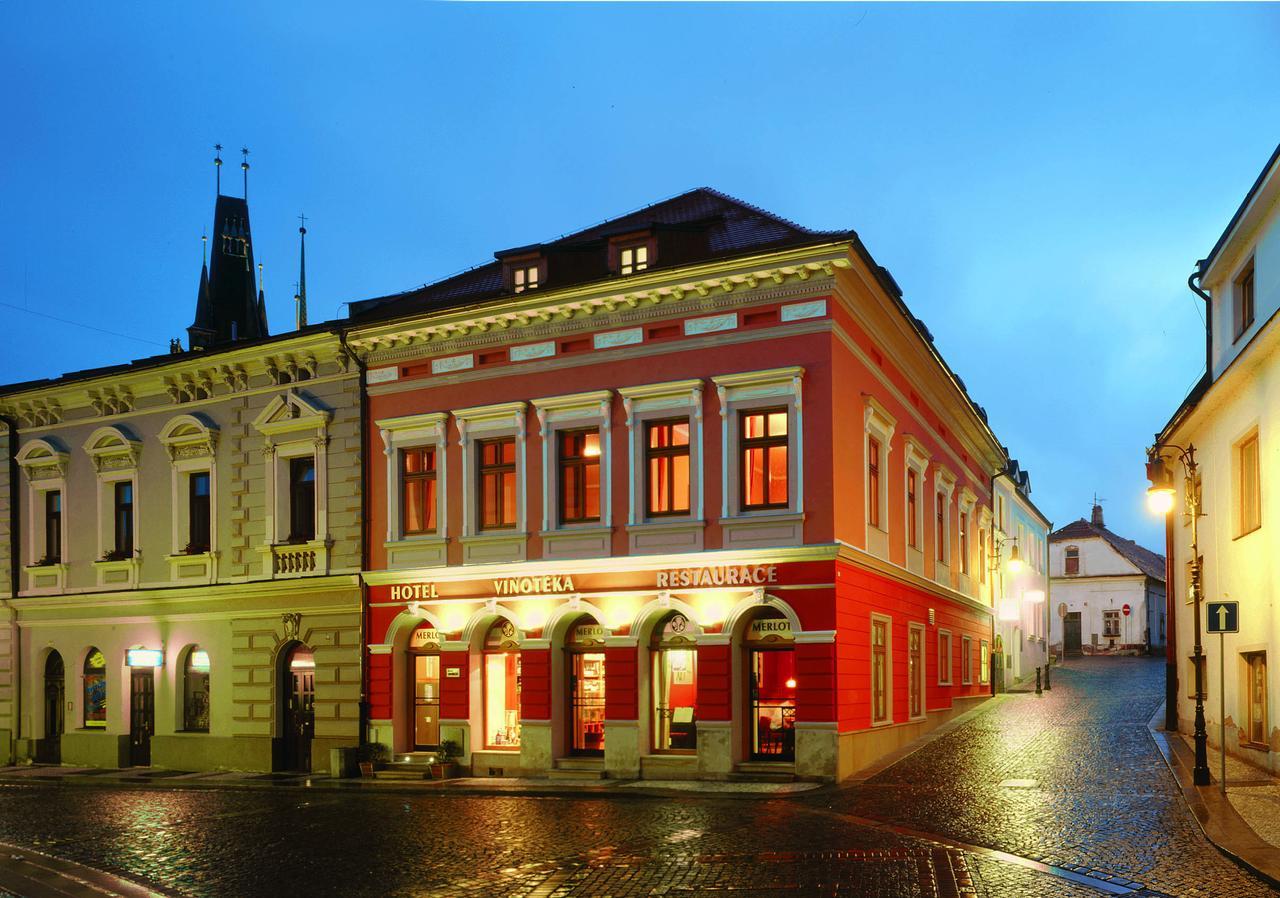 Hotel Merlot Louny Extérieur photo